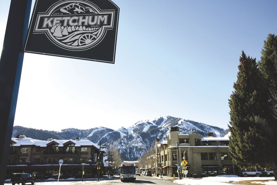 21-01-27 Ketchum Baldy Sun Valley Road 1 Roland